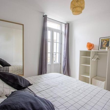 Appartement Avec Terrasse Et Parking, A Meaux Ngoại thất bức ảnh