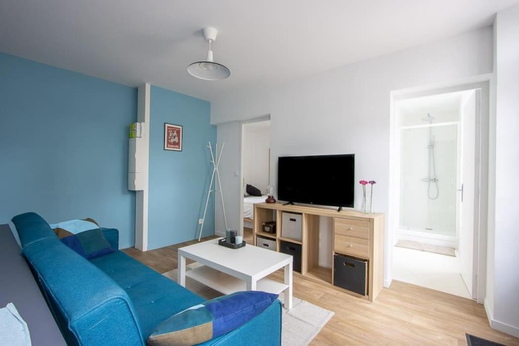 Appartement Avec Terrasse Et Parking, A Meaux Ngoại thất bức ảnh