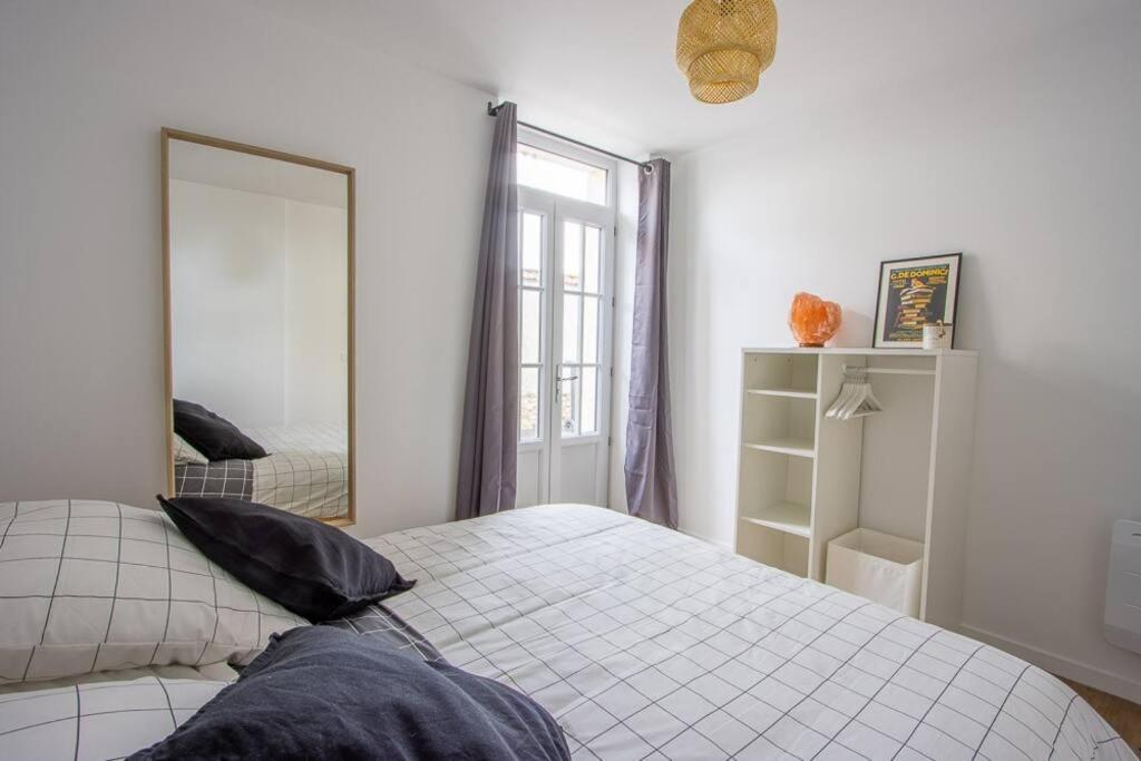 Appartement Avec Terrasse Et Parking, A Meaux Ngoại thất bức ảnh